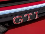 Volkswagen-Golf_GTI-2021-1600-13.jpg