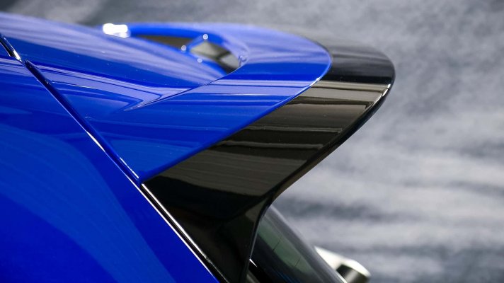 yeni-golf8r-facelift-13.jpg