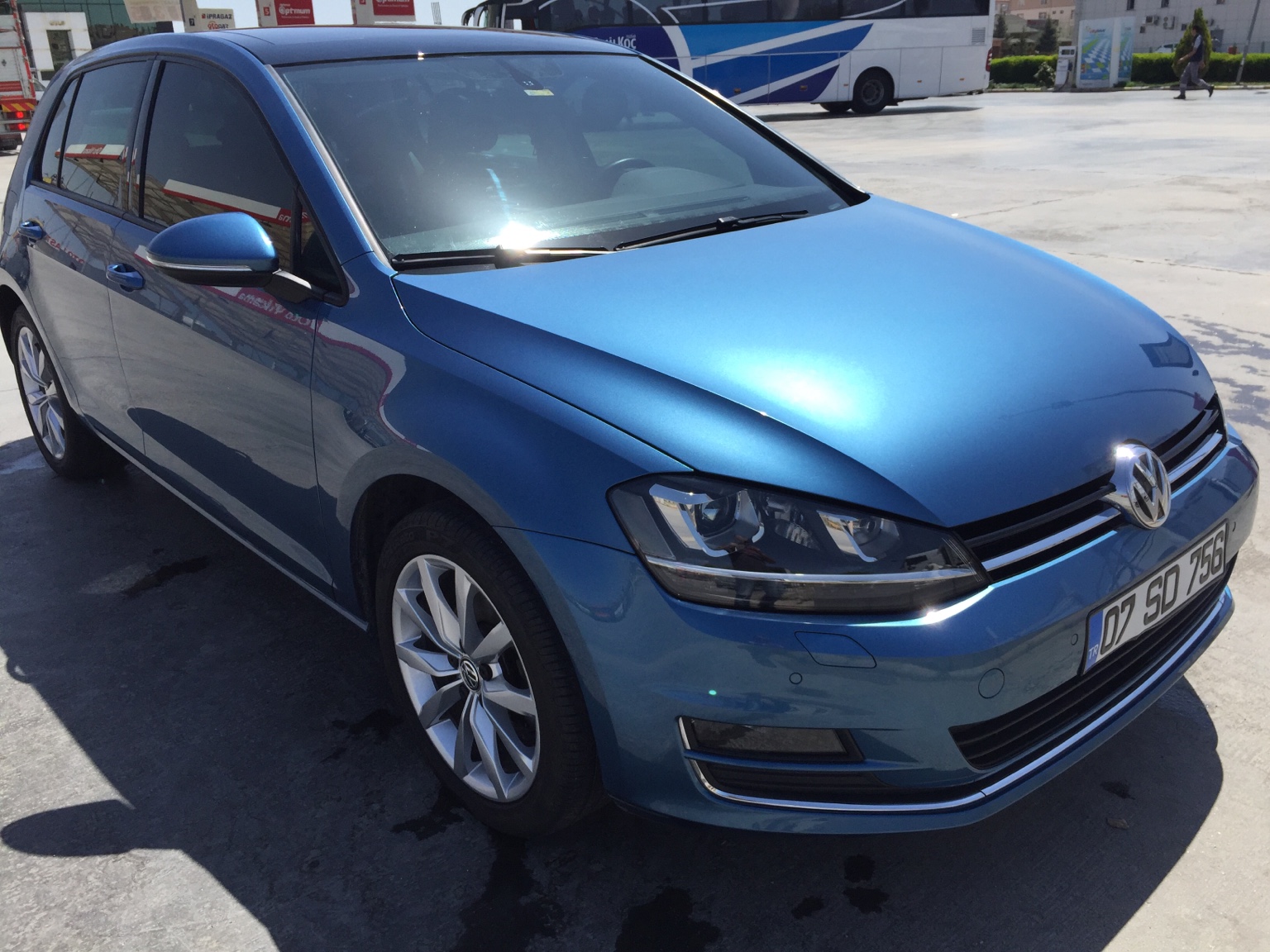 edf86f39970eabd7c1009cab6c93a2db.jpg