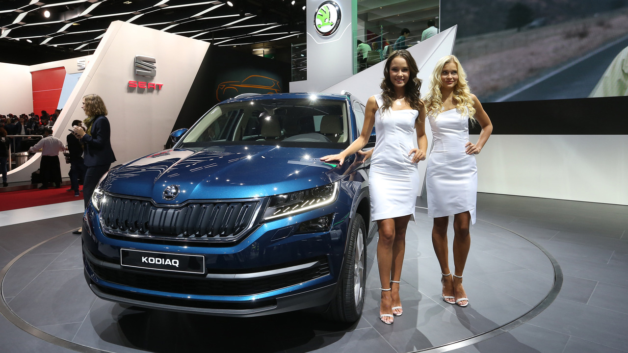 2017-skoda-kodiaq-paris-motor-show.jpg