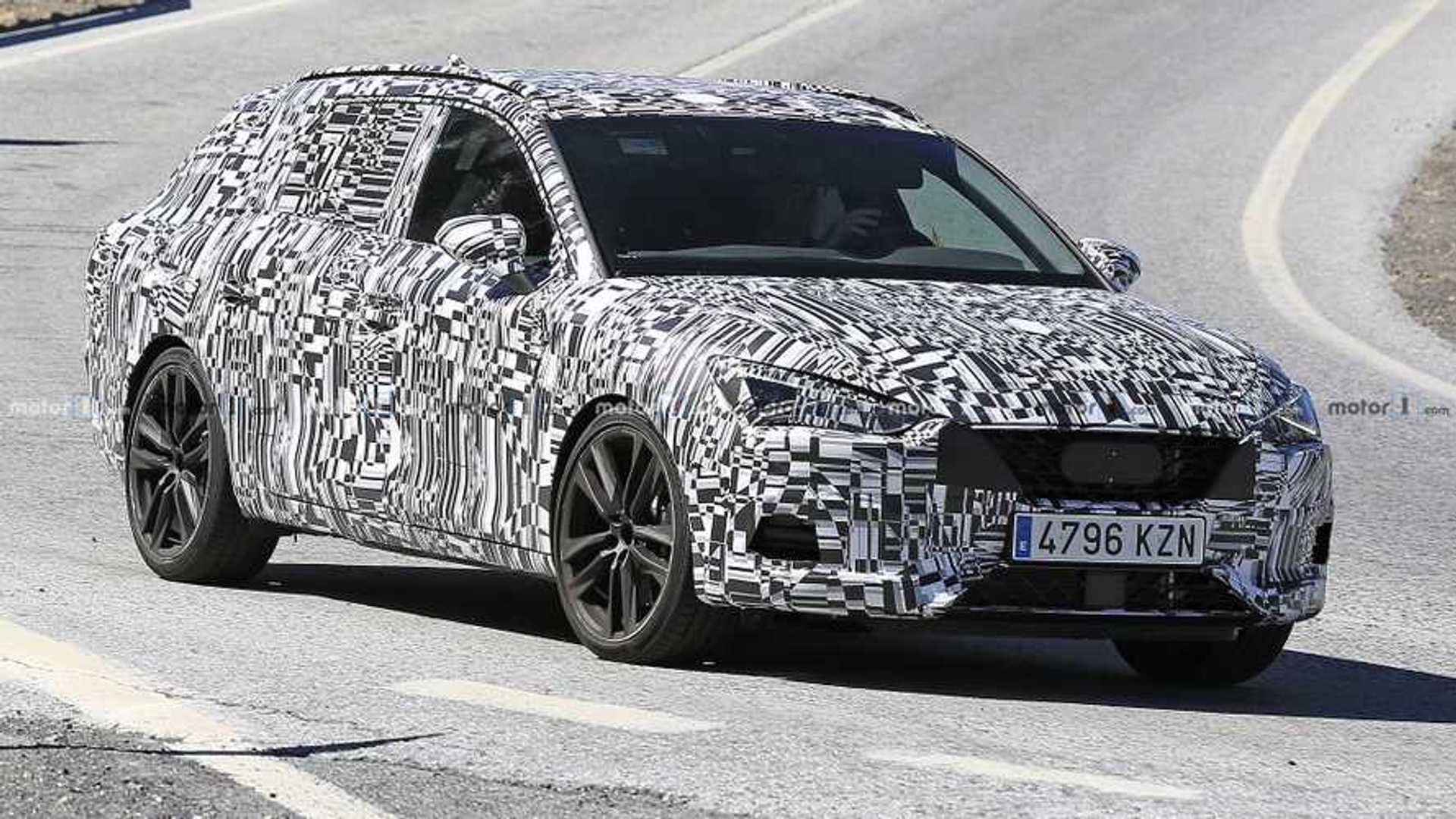 2021-leon-cupra-st-spy-photo.jpg